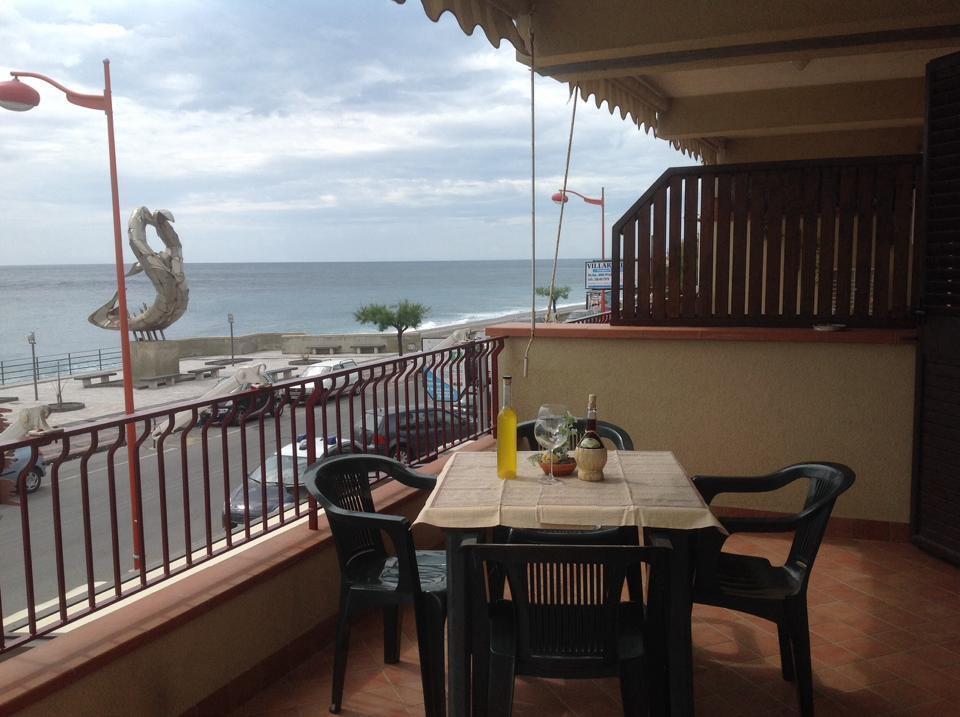B&B La Sirena Santa Teresa Di Riva Ngoại thất bức ảnh